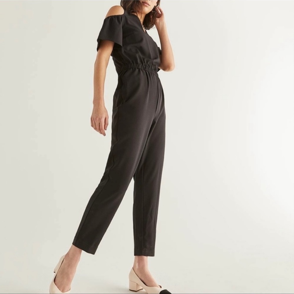 REITMANS | Black Cold Shoulder Jumpsuit